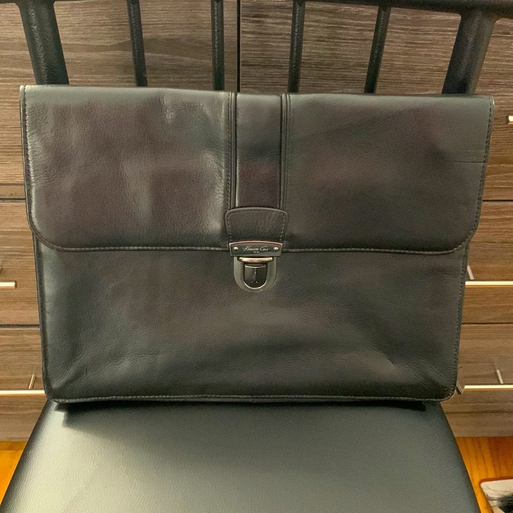 Kenneth Cole genuine leather portfolio case